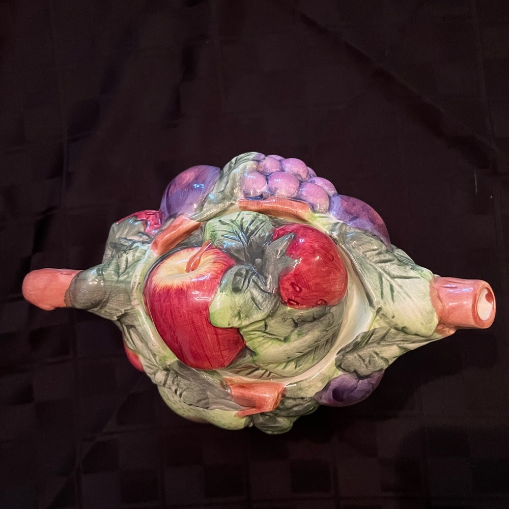 Teapot - Picture 3 of 6